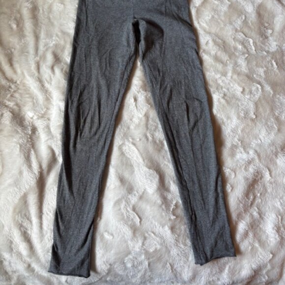 TNA Artizia Grey Leggings Spiral Logo Ladies Size Medium - Picture 4 of 14